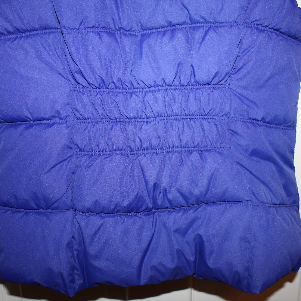 *NEW* GAP Puffer Vest sz M - Picture 7 of 8